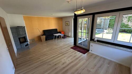Wohn- und Esszimmer (3) - 