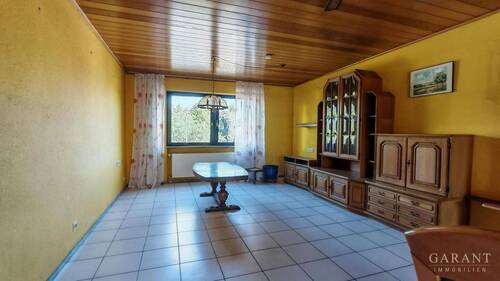 Wohnzimmeransicht01 - 