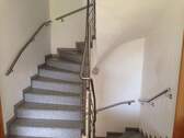 Treppenhaus - Mehrfamilienhaus, Wohnhaus in Lengefeld zum Kaufen