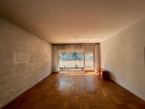 Zimmer mit Balkon - 