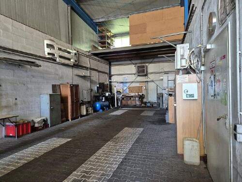 Werkstatt mit Grube - 