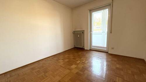 Kinderzimmer mit Zugang Balkon - Etagenwohnung mit 85,00 m&sup2; in Ravensburg zum Kaufen