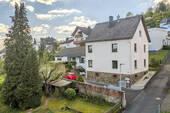 Außenansicht - 9 Zimmer Mehrfamilienhaus, Wohnhaus zum Kaufen in Wetzlar / Naunheim
