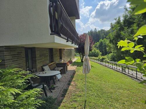 Haus mit Garten 1 - 