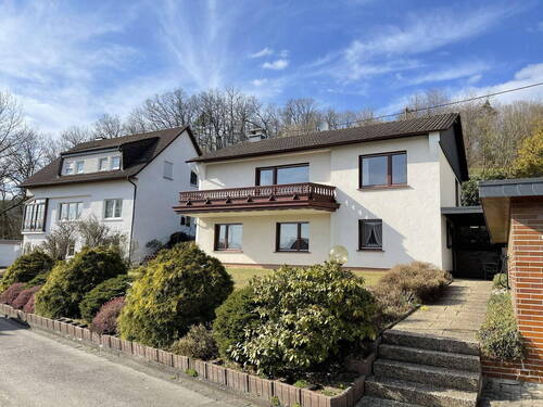 Außenansicht - Smartes Einfamilienhaus am Südhang - Hohes Potenzial an Solarenergie - 30 Min. bis Köln