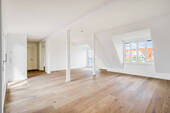 Wohnung 17 Wohnen Blick Eingang - Etagenwohnung mit 163,00 m&sup2; in Berlin zum Kaufen