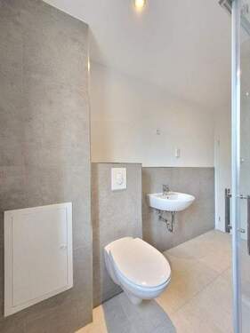 Badezimmer - Etagenwohnung mit 69,00 m&sup2; in Strausberg zur Miete