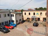 Ansicht Bürogebäude & Fitnessstudio - 