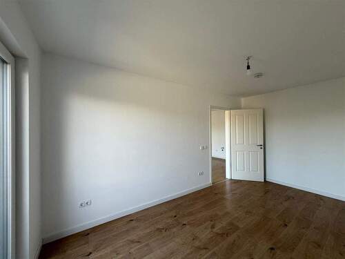 Schlafzimmer - 2 Zimmer Etagenwohnung in Bernau bei Berlin