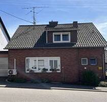 Zweifamilienhaus in Heusweiler- Dilsburg - Wohnen, Arbeiten & Vermieten - Heusweiler / Dilsburg