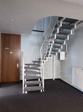 Büroräume Aufgang zur 2. Etage - 