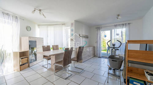 Wohnen / Essen Wohnung 2 EG - 