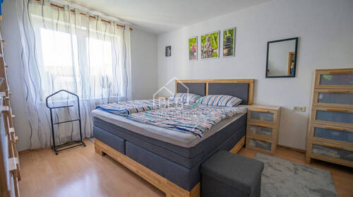 Eltern Wohnung 2 EG - 