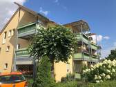 Seitenansichten der Häuser.jpg - Ruhe und Natur genießen – 2-Raum-Wohnung in Moritzburg zu verkaufen!
