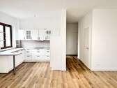 Blick in die offene Küche - Etagenwohnung mit 91,70 m² in Seevetal zur Miete