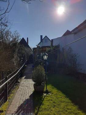 Garten Blick zum Haus - 