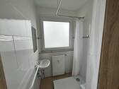 ebenerdige Dusche - 4 Zimmer Etagenwohnung zum Kaufen in Marsberg