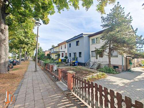 Ansicht von vorn - Reihenmittelhaus mit 112,30 m² in Magdeburg zum Kaufen