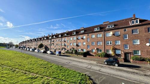 Straßenansicht - Eigentumswohnung in HamburgWilhelmsburg zu verkaufen