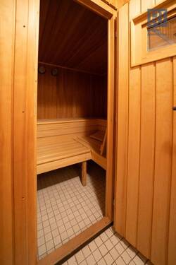 Sauna, EG - 