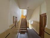 Treppenhaus - Etagenwohnung mit 90,40 m&sup2; in Bamberg zum Kaufen
