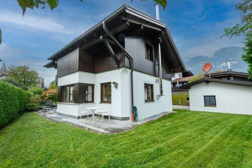 Anbauhaus mit Garten (Sondernutzung) - Etagenwohnung mit 135,80 m² in Garmisch-Partenkirchen zum Kaufen