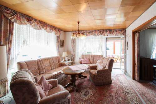 Wohnzimmer - Einfamilienhaus mit 220,30 m&sup2; in Drage zum Kaufen