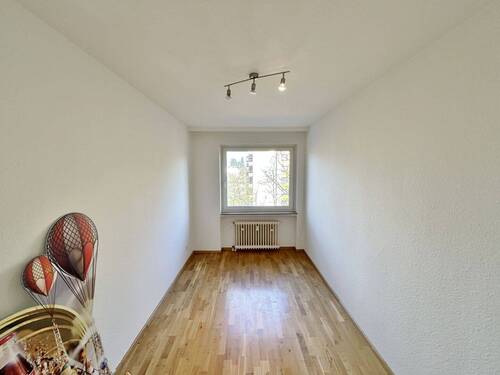 Zimmer 2 - 