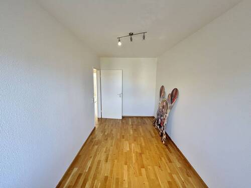 Zimmer 2 - 