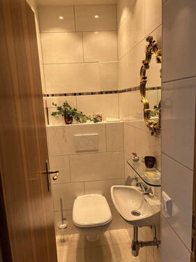 Gäste-WC im OG - 