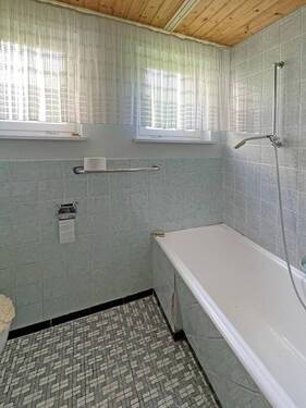 Badezimmer Erdgeschoss - 