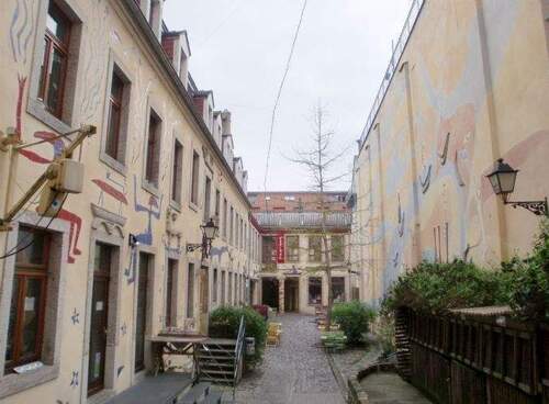 Hof der Fabelwesen - 2 Zimmer Gewerbeobjekt (Büro, Produktion, Verkauf) zur Miete in Dresden