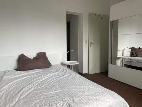 Schlaf WHG OG rechts - 