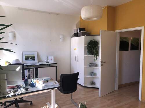 Büro.jpg - 