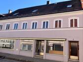 Hausansicht - NEU: Altstadthaus mit viel Potenzial