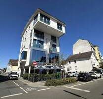 Gepflegtes Mehrfamilienhaus mit Gewerbeeinheit im Stadtzentrum von Langen!