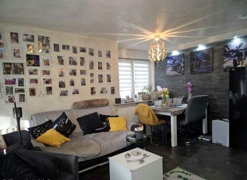 Wohn-/ Esszimmer - 3 Zimmer Etagenwohnung in Bietigheim-Bissingen