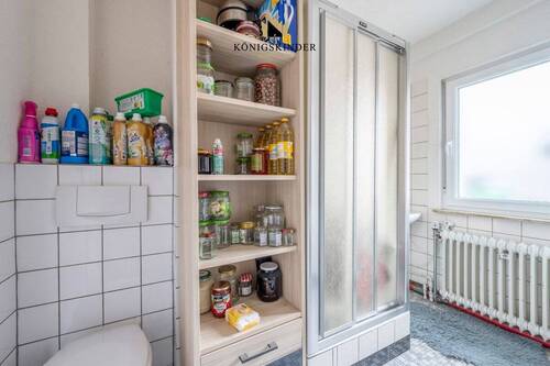 separates Bad und Waschraum ( 2. OG ) - 