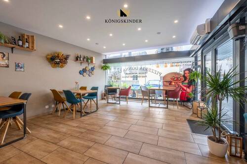 Pizzeria - Mehrfamilienhaus, Wohnhaus mit 307,00 m² in Metzingen-Neuhausen zum Kaufen