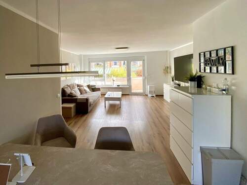 Bild 1 - 3,5 Zimmer Eigentumswohnung mit Garten in Aschaffenburg - Schweinheim