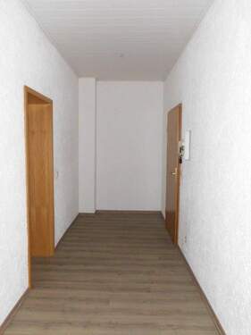 Flur - 4 Zimmer Etagenwohnung zur Miete in Gera
