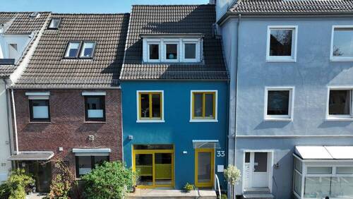 Außenansicht - Mehrfamilienhaus, Wohnhaus mit 151,20 m&sup2; in Bremen zum Kaufen