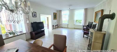 Weiterer Blick ins Wohnzimmer - 5 Zimmer Bauernhaus, Landhaus in Stadland
