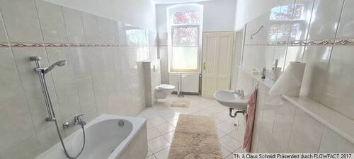 Blick in das Wannenbad - 