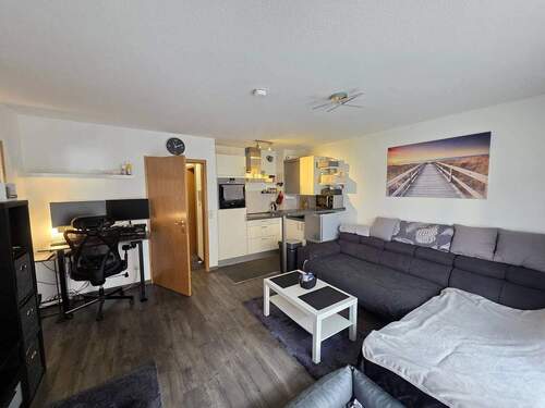 20251031_111037_(1024_x_768).jpg - 2 Zimmer Terrassenwohnung zur Miete in Nürnberg