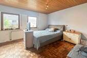 Schlafzimmer EG - 
