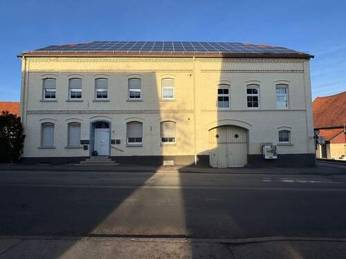 Aussenansicht - Mehrfamilienhaus, Wohnhaus zum Kaufen in Warburg