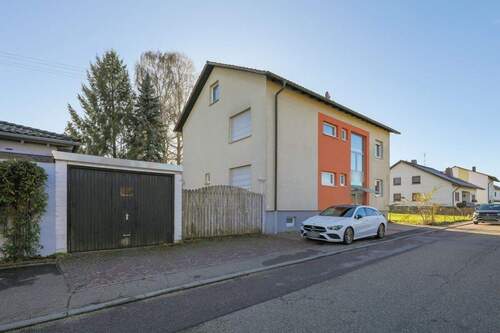 Straßenansicht - Einfamilienhaus zum Kaufen in Neuhausen / Schellbronn