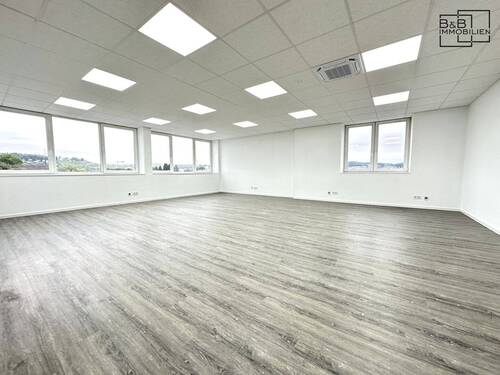 Großraumbüro - Büroetage mit 295 m² zur Miete Flexible Gestaltung nach Mieterwunsch & traumhafte Moselaussicht