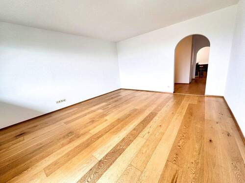 Ihr Wohnzimmer gen Diele - 